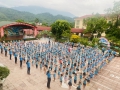 BÉ TẬP THỂ DỤC SÁNG